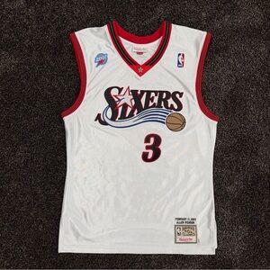 Mitchell & Ness NBA Allen Iverson 2001 All Star Philadelphia Sixers White Jersey